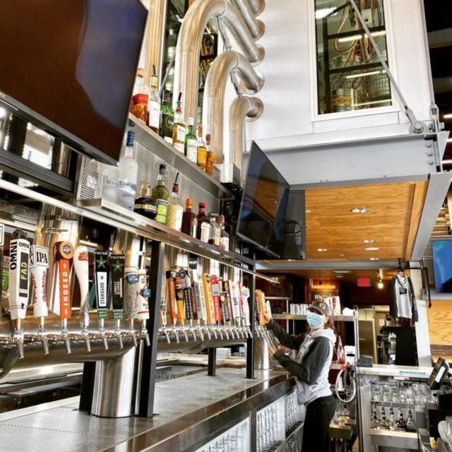 Holiday Inn Express Hotel & Suites Rogers By Ihg Extérieur photo
