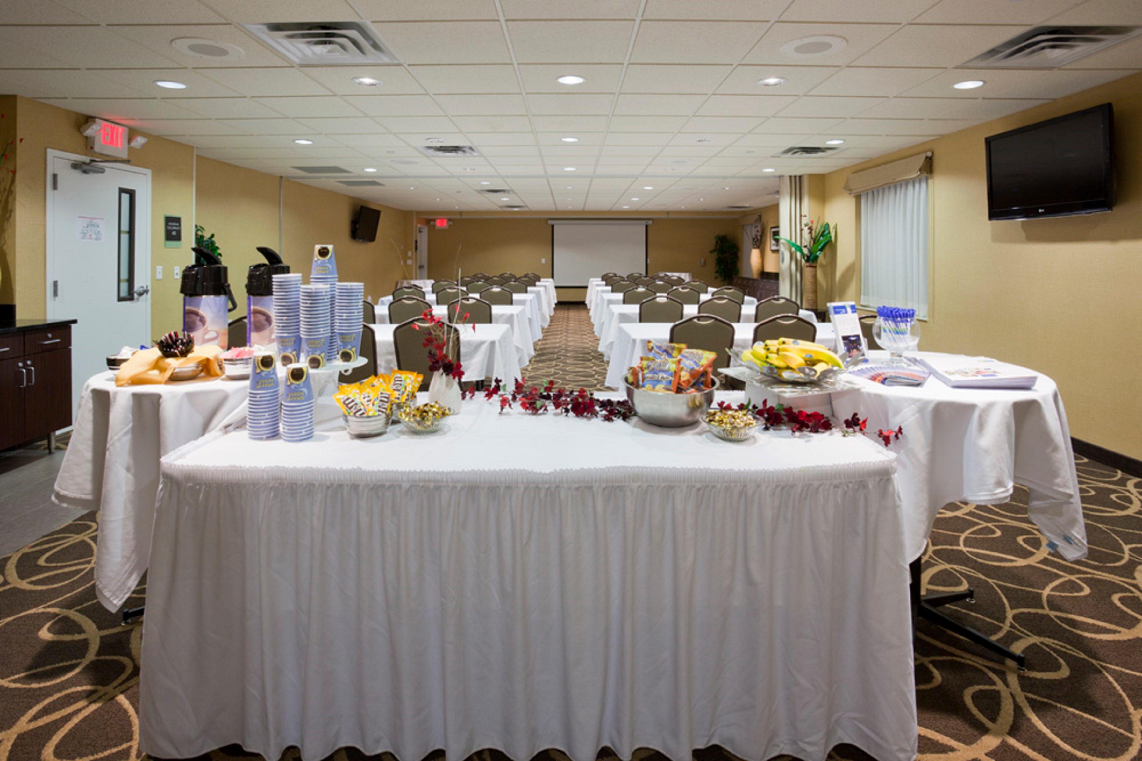 Holiday Inn Express Hotel & Suites Rogers By Ihg Extérieur photo