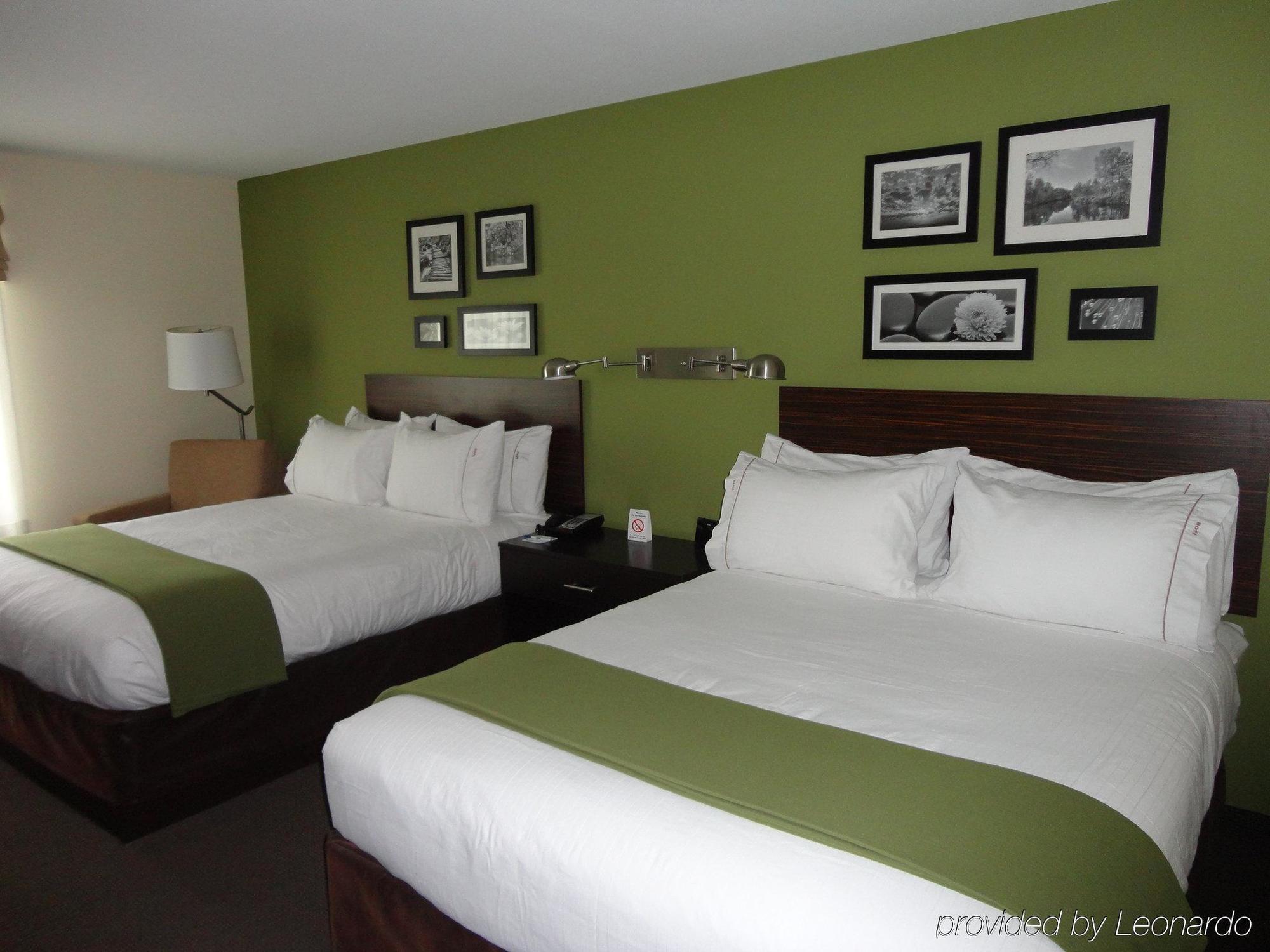 Holiday Inn Express Hotel & Suites Rogers By Ihg Extérieur photo