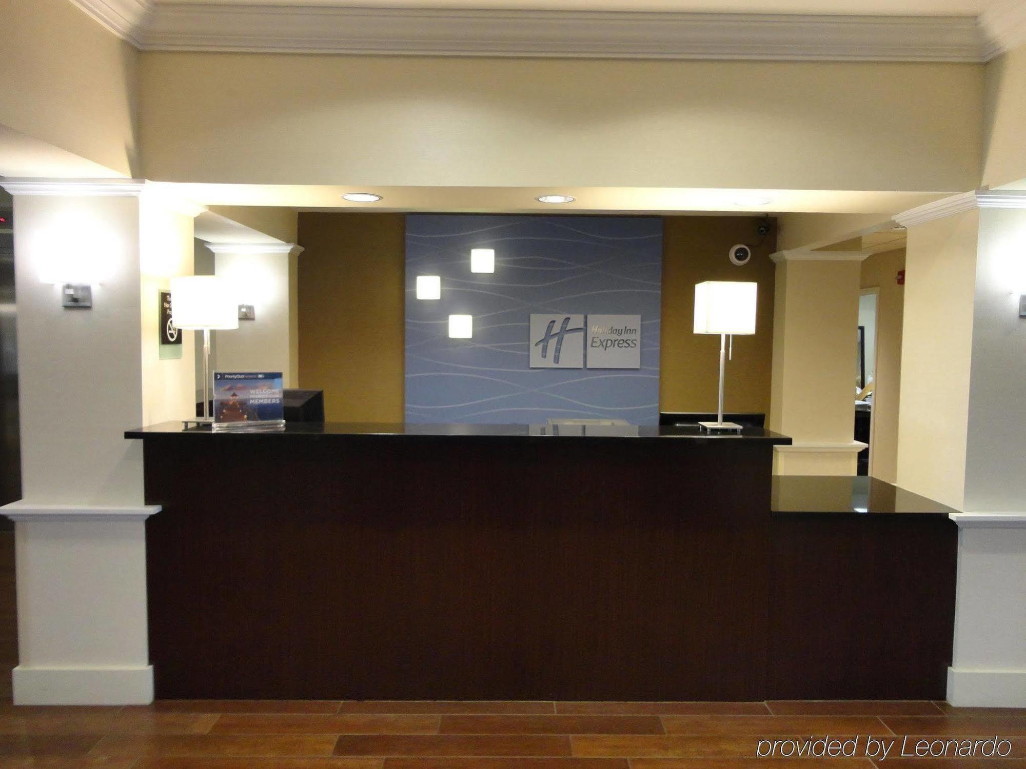Holiday Inn Express Hotel & Suites Rogers By Ihg Extérieur photo